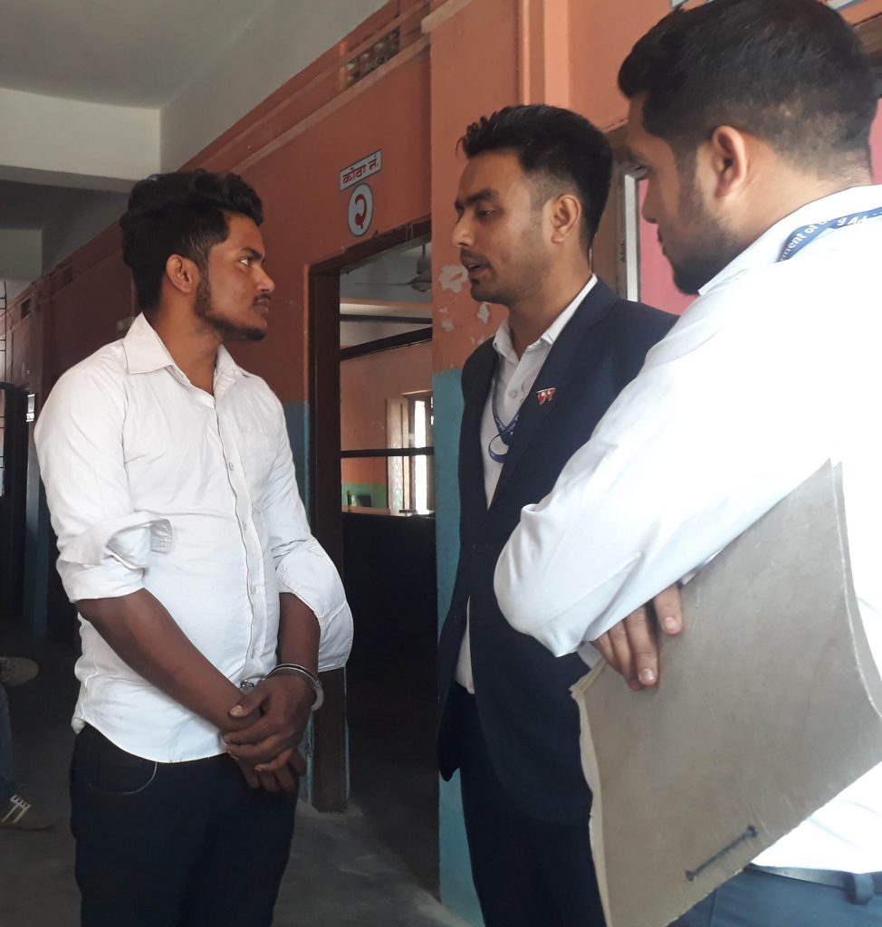 म्याद सकिएको औषधी बेच्ने पक्राउ