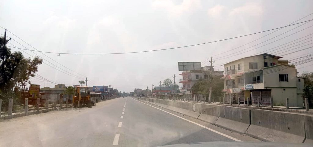 लकडाउन कडा पारिने