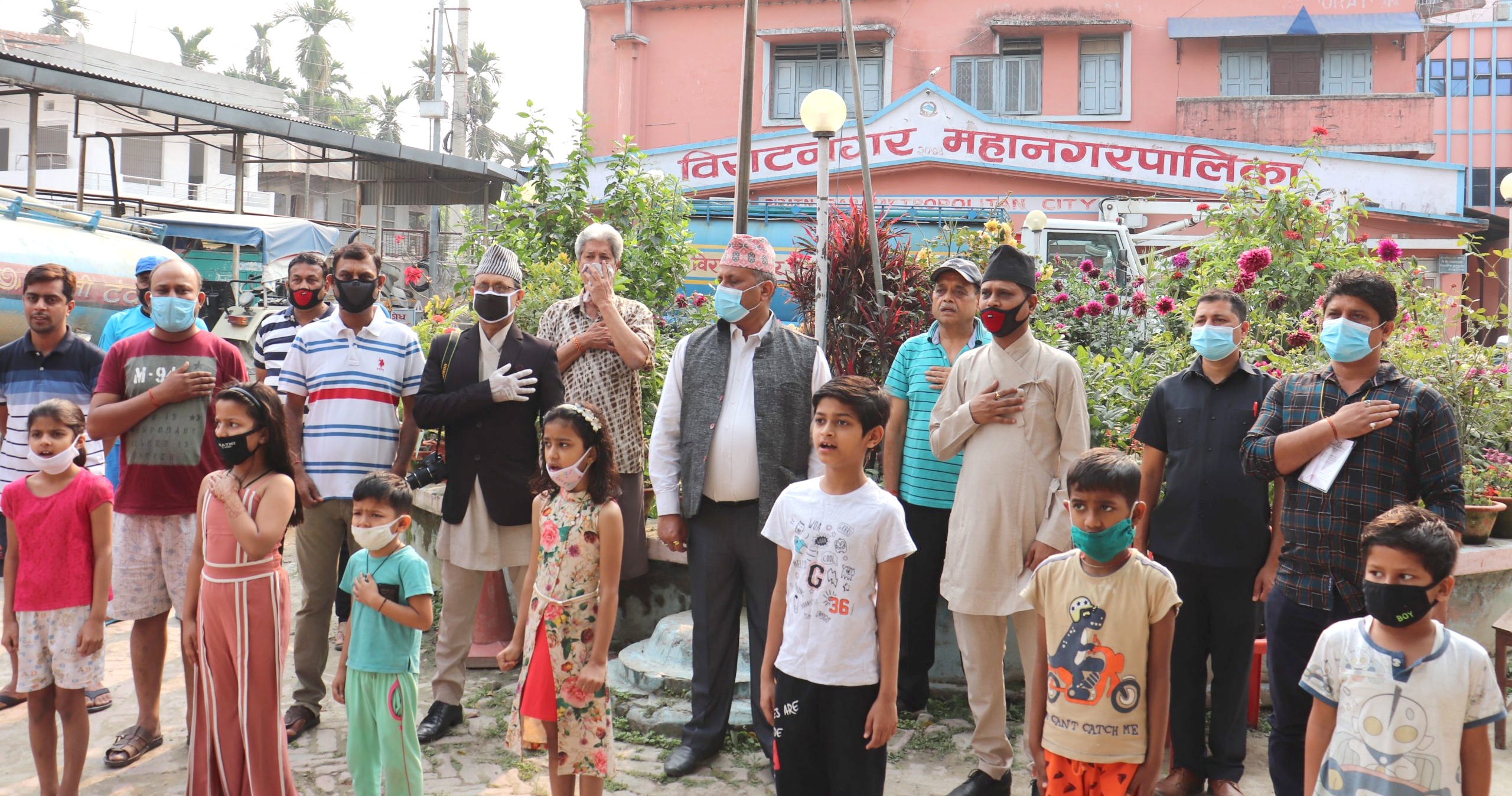 नयाँ वर्षमा राष्ट्रिय गान र थपडी