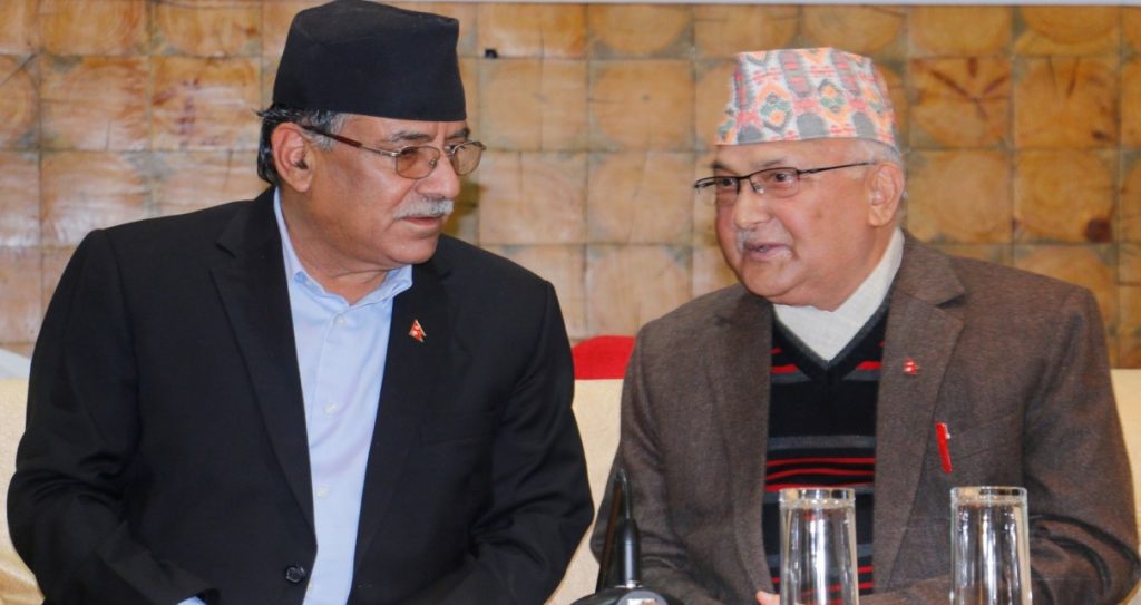 स्थायी समिति बैठक अघि एक्लाएक्लै वार्तामा ओली प्रचण्ड