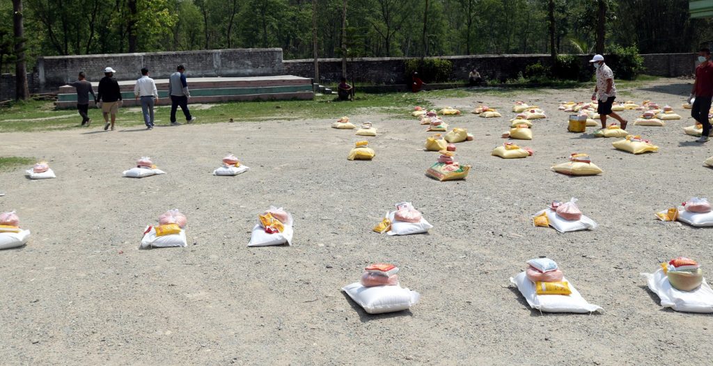 पथरीशनिश्चरेमा राहत वितरण सम्पन्न