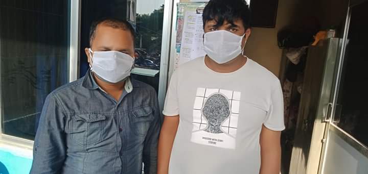 नक्कली सेनिटाइजरसहित पक्राउ