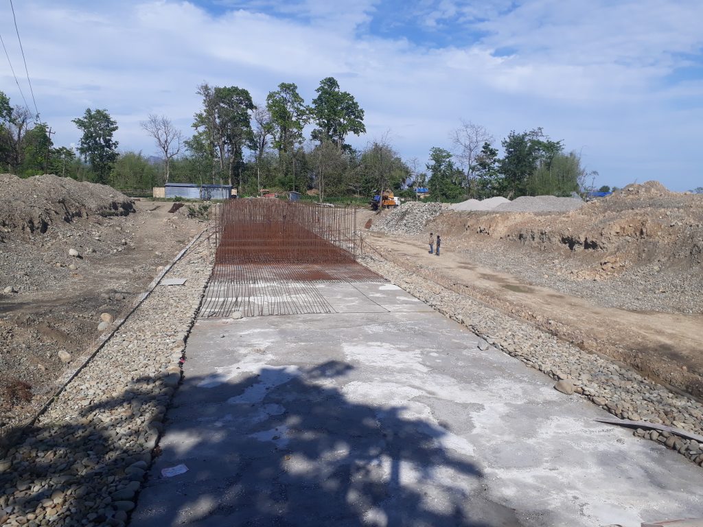 लकडाउनले रोकिएन विकास निर्माण (फोटो फिचर)