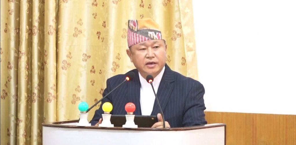 संकटमा परेको सरकार जोगाउन ‘मन्त्री’ अफर