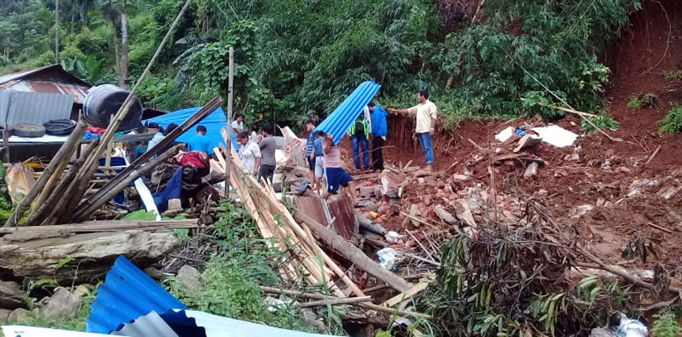 पहिरोले पुरेर एक जनाको मृत्यु