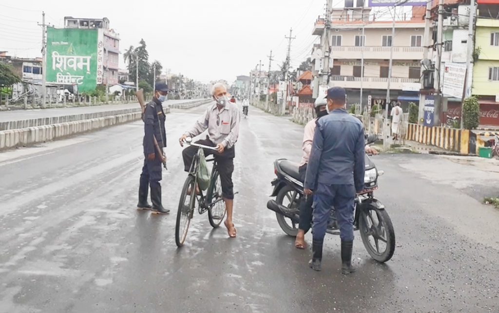 प्रदेश १ मा कोरोना संक्रमण दर बढ्दो, जताततै लकडाउन