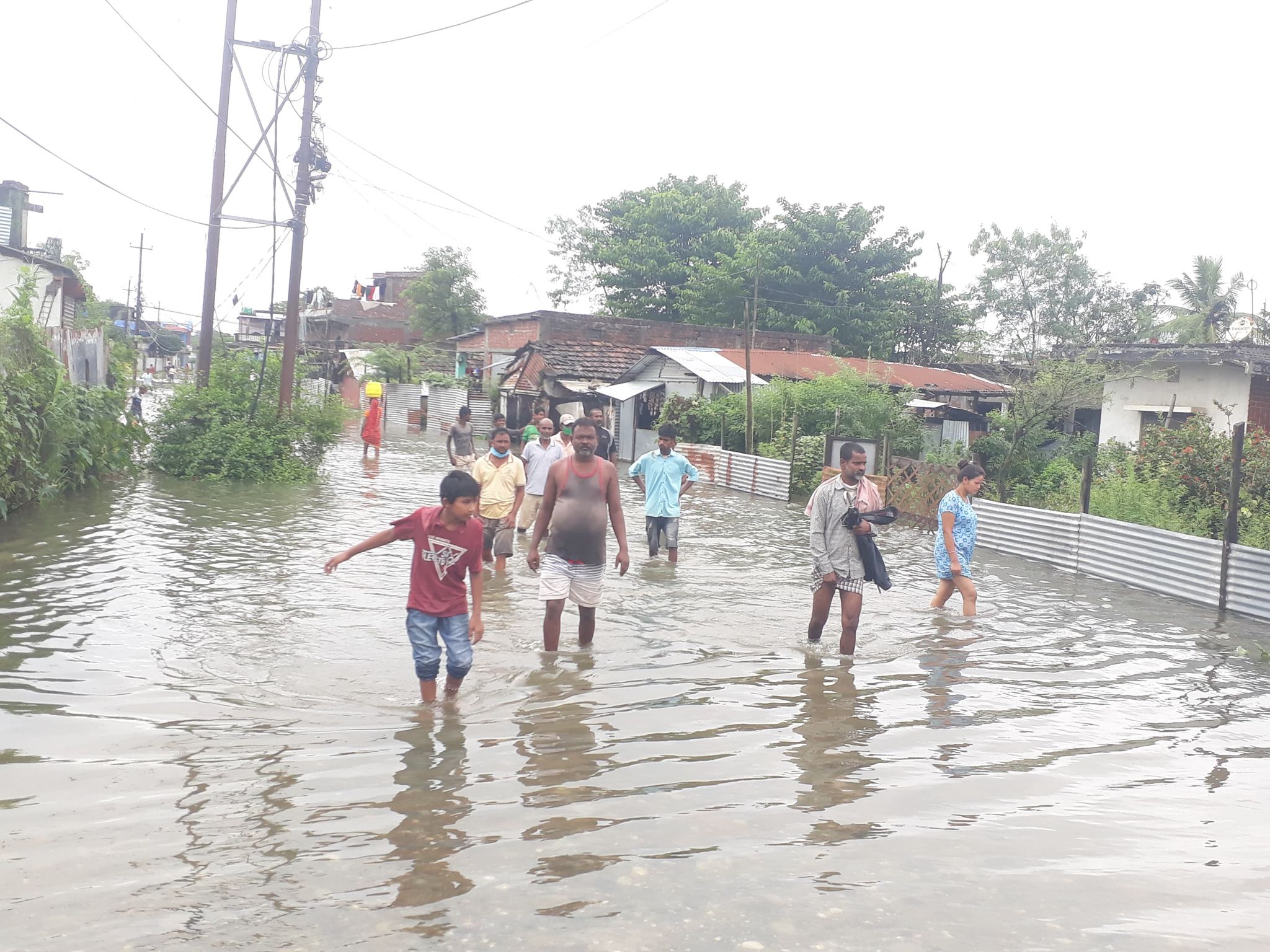 असोजको झरीले डुब्यो विराटनगर (फोटो फिचर)