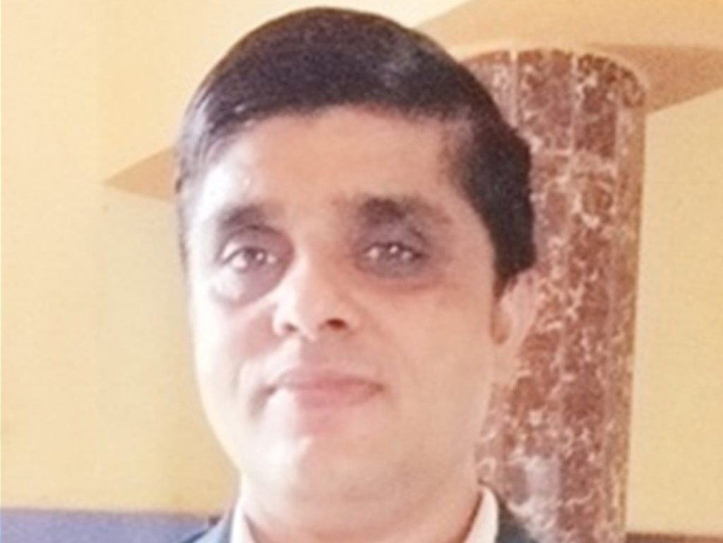 कविताः अब नरोऊ आमा