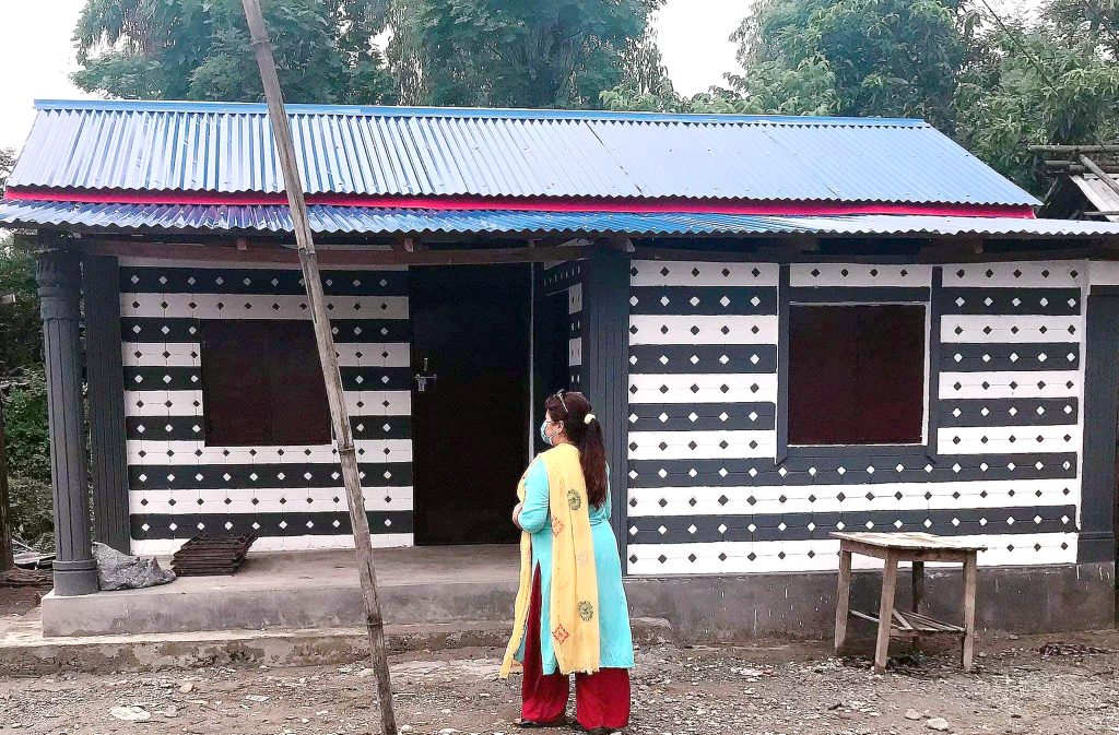 बेलबारी नगरपालिकाले बनाईदियो १०१ बिपन्नलाई घर