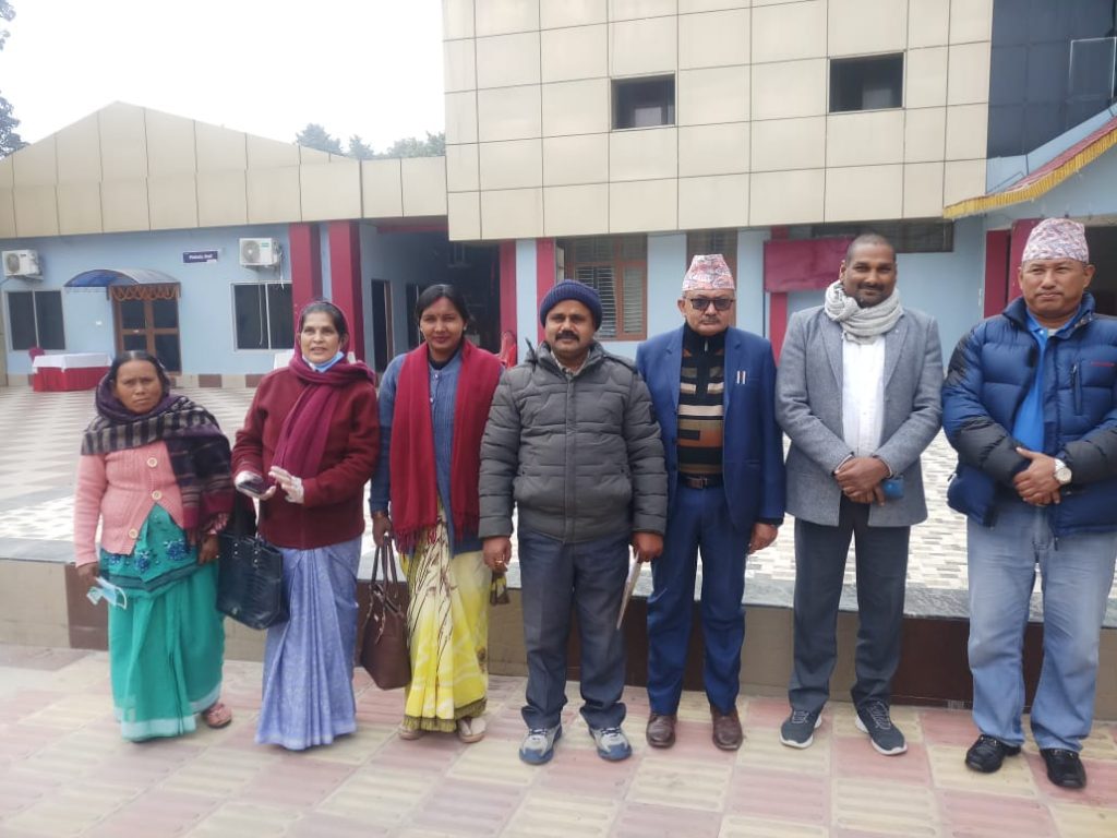 संविधानसभाका सभाषद्हरुले भने ‘प्रतिनिधि सभा विघटन गर्ने व्यवस्था संविधानमा छैन’