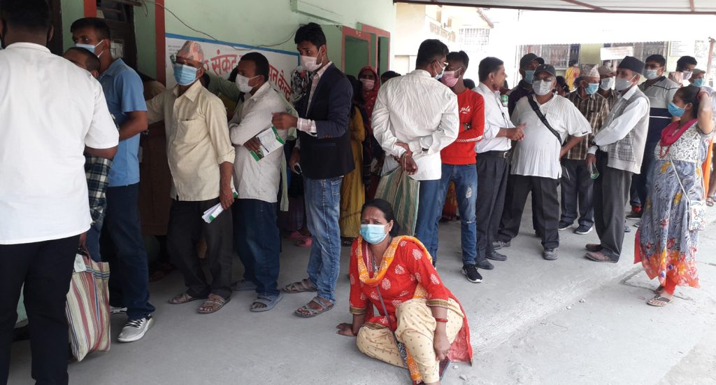 निषेधाज्ञा खुकुलो बन्दा विरामीको चाप