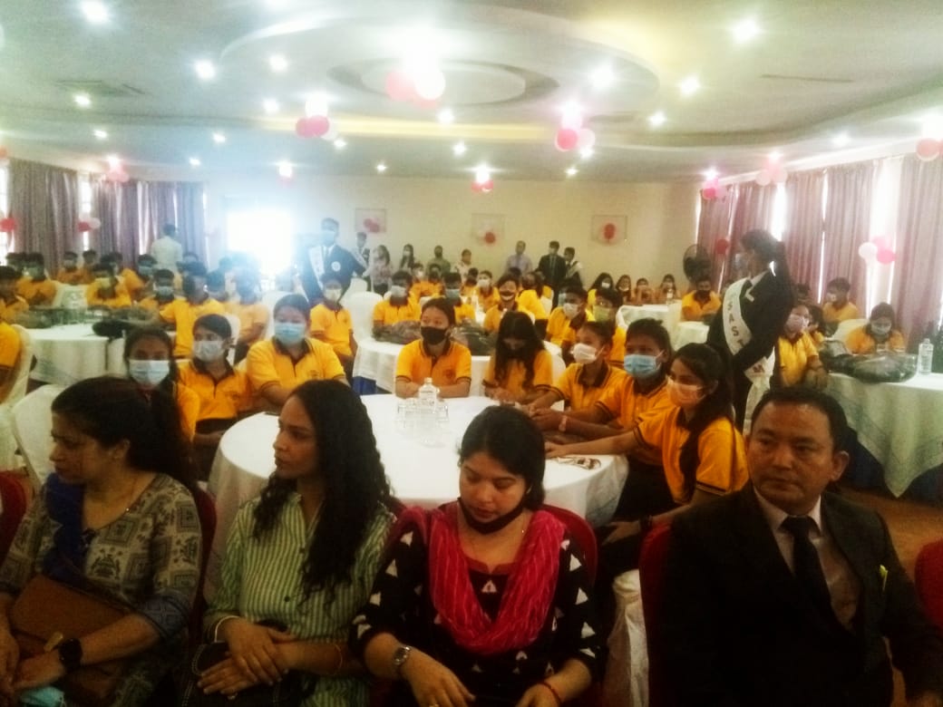 सास्थम कलेजका विद्यार्थीलाई अभिमुखकरण