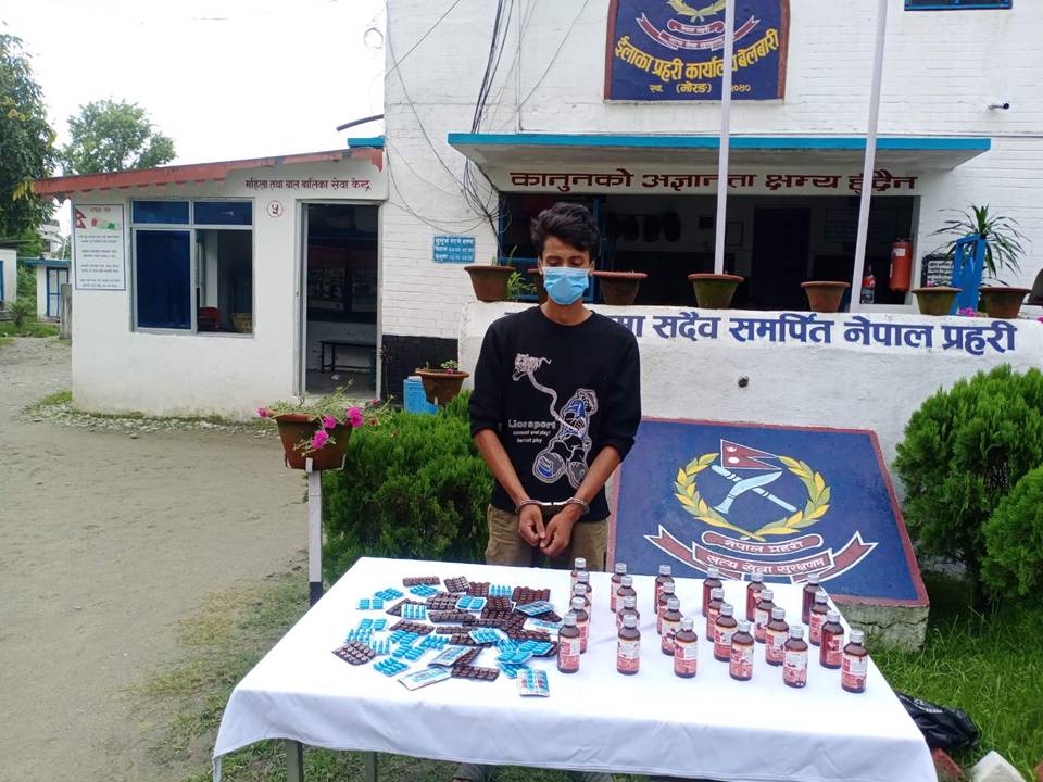 लागुऔषध सहित पक्राउ