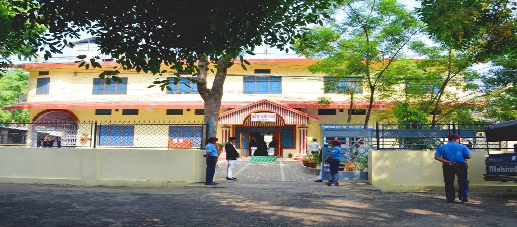 सुदुरपश्चिमका मुख्यमन्त्रीलाई एमालेले विश्वासको मत दिने