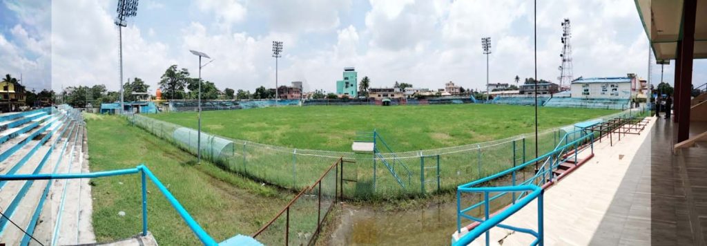 घाँसे मैदान बन्यो विराटनगर सहिद रंगशाला (फोटो)