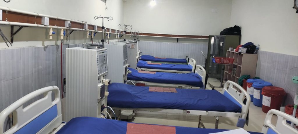 प्रदेश १ सरकारको वेवास्ताले बन्द भयो विराटनगरको निःशुल्क डायलासिस सेवा