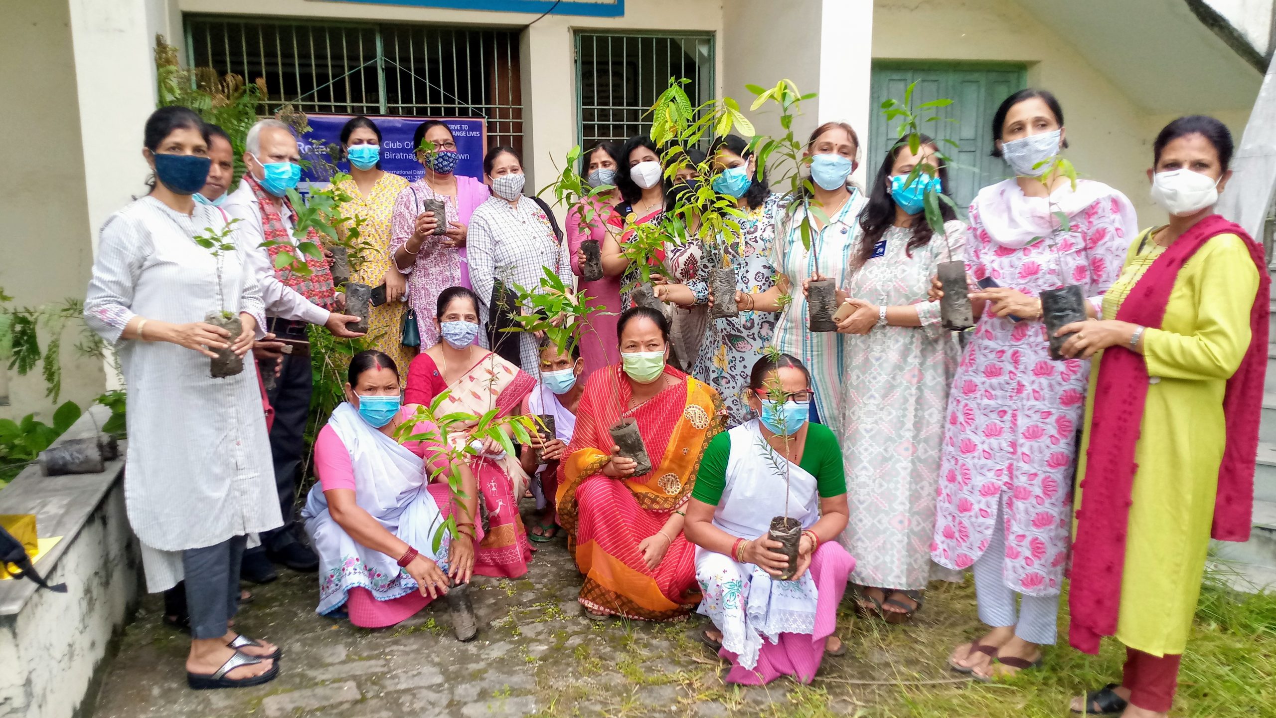 रोटरी क्लब अफ विराटनगर डाउनटाउनको वृक्षारोपण