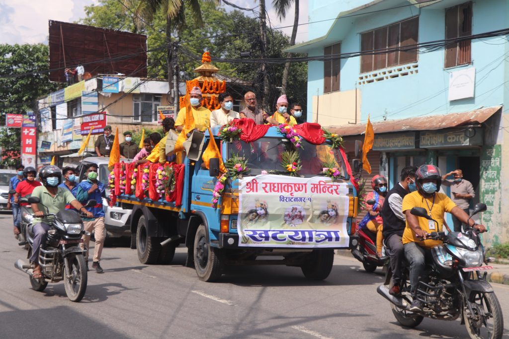 कोरोनाका कारण रथयात्राको साटो खटयात्रा