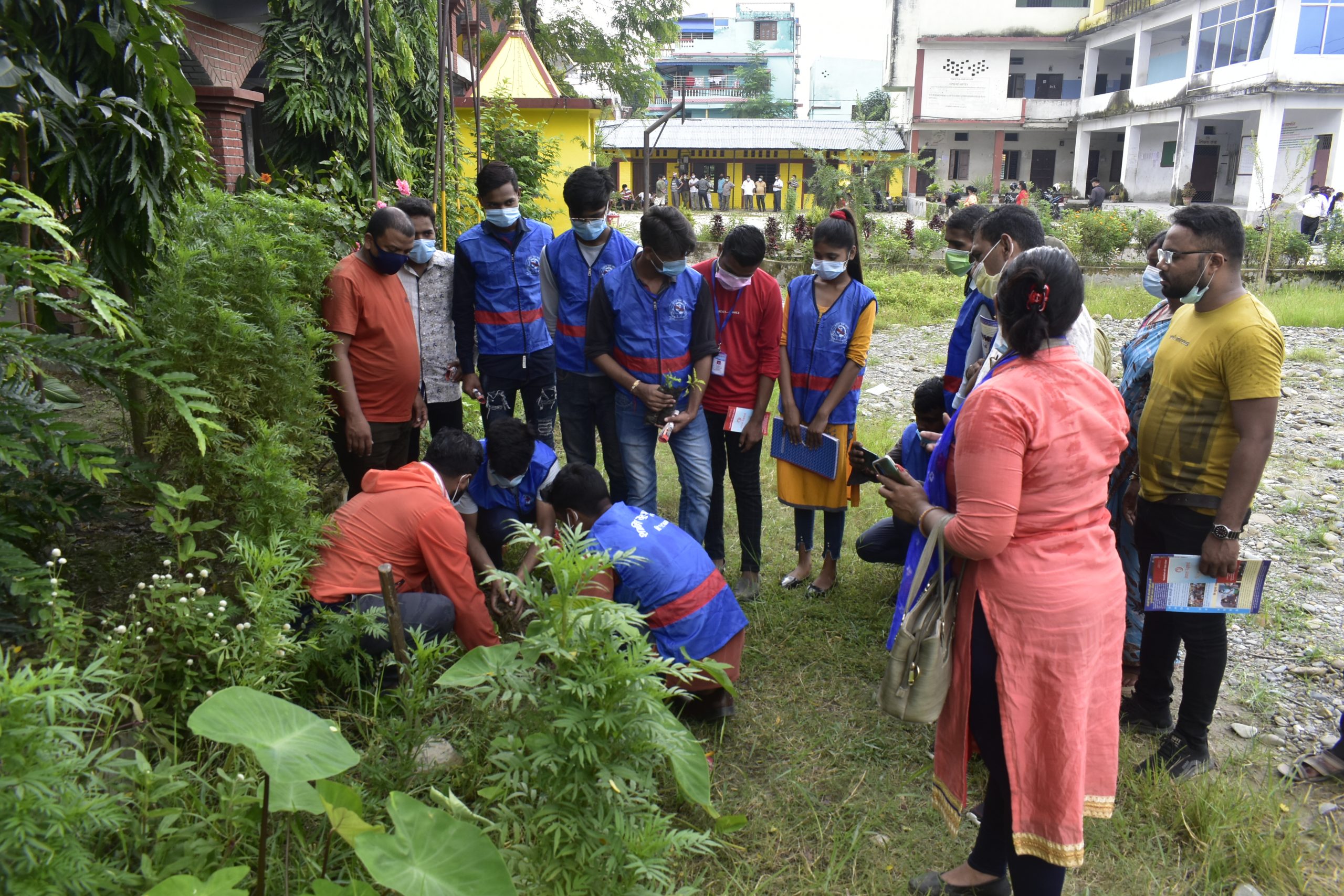 रेयूकाईले गर्यो वृक्षारोपण