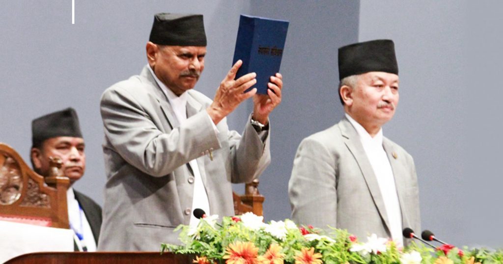 अझै प्रश्नमा संविधान !
