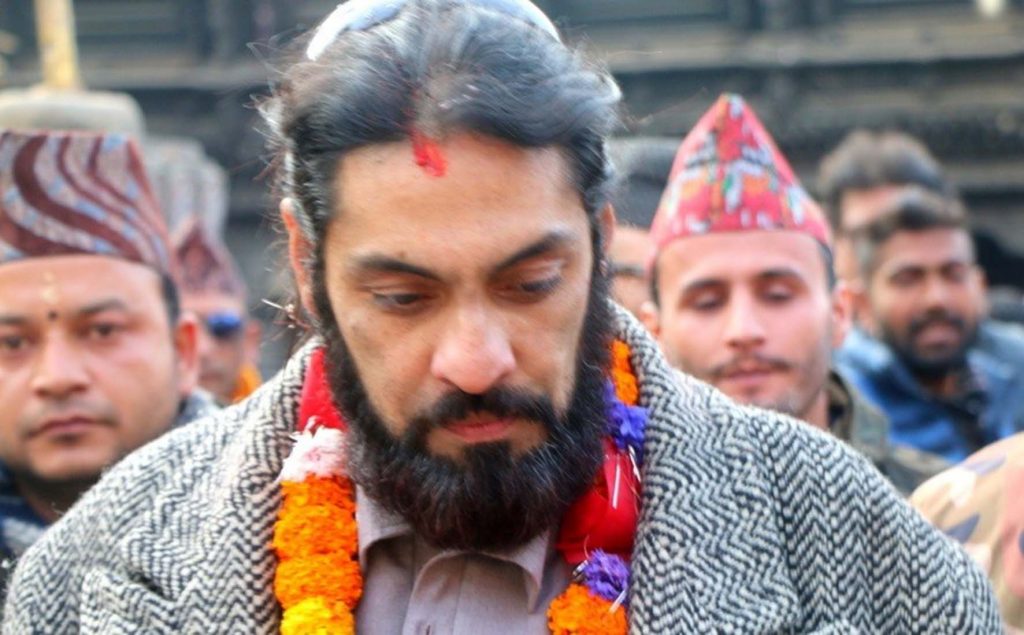 पूर्वयुवराज पारस शाहको फ्ल्याटमा पस्यो चोर, दुई वटा आईप्याड चोरी