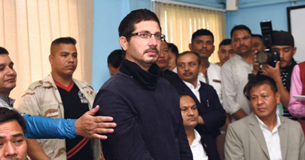 ३८ क्विन्टल सुन तस्करीका नाइके गोरे कारागारबाट फरार