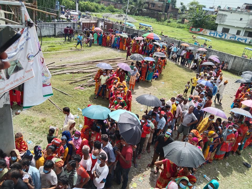 कोरोनाविरुद्धको खोप लगाउन अझै सकस