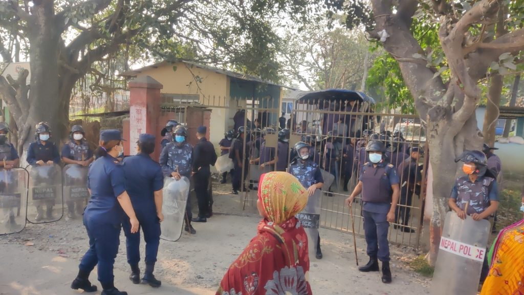 चौकीदारसहित १४ नाइकेको सरुवा, कार्तिक कामत बने नयाँ चौकीदार