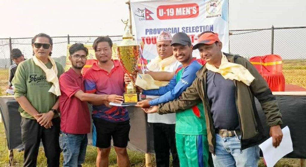 प्रदेशस्तरीय क्रिकेटको उपाधि झापालाई