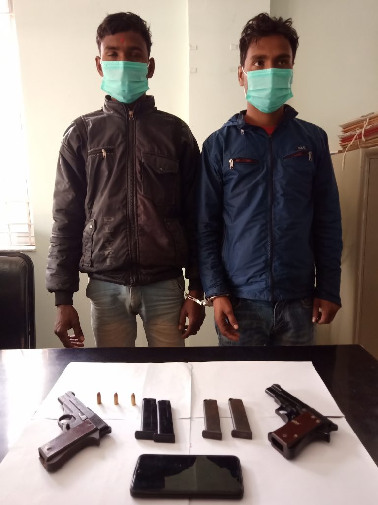 पूर्वी सहरमा हतियारको कारोबारी गर्ने गिरोह पक्राउ