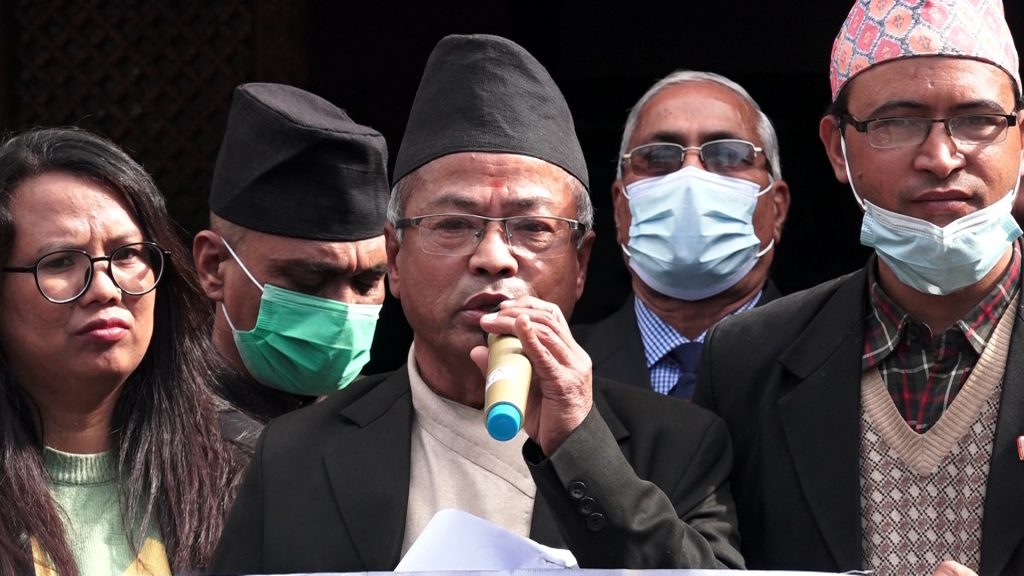 राजनीतिक दलहरू मूकदर्शक भएर बस्न मिल्दैन : बार अध्यक्ष