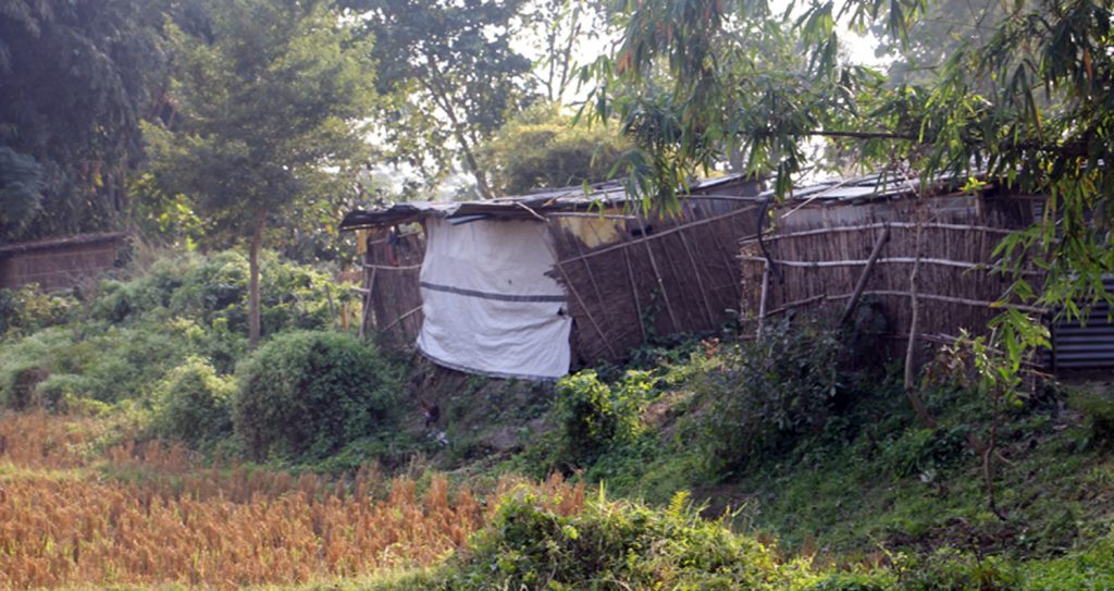 विपन्न परिवारका ३७ बालिकालाई छात्रवृत्ति