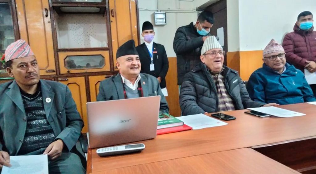 बजेटको आकार वृद्धि गर्न प्रदेश १ का पूर्वमुख्यमन्त्री आचार्यको माग