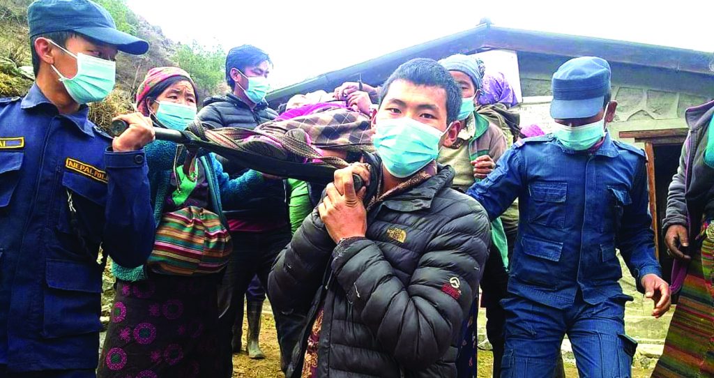 किमाथांकाबाट गर्भवतीको उद्दार