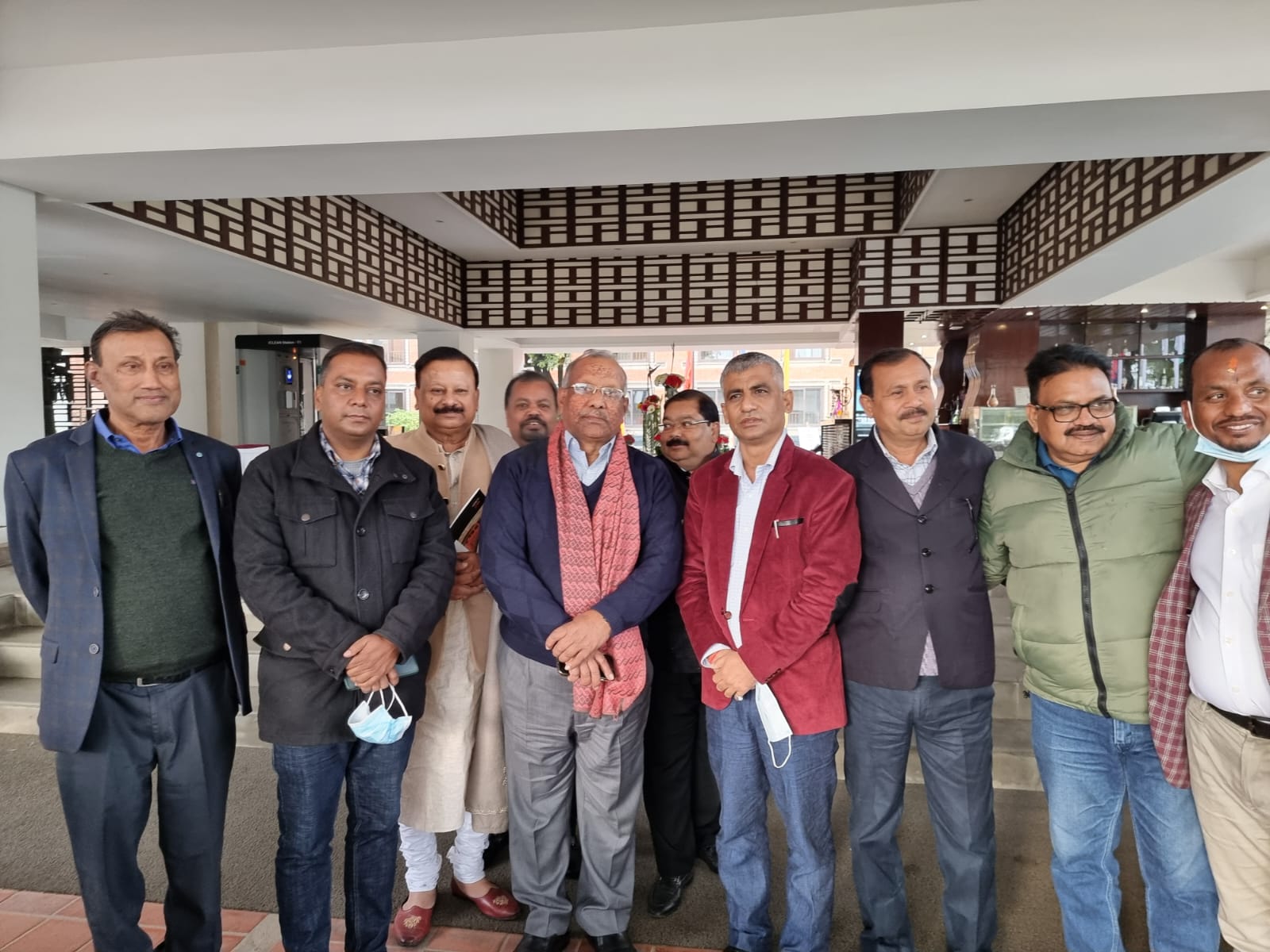 मिरगञ्ज पुलबारे प्रदेश १ का मन्त्री कार्की र बिहारका उपमुख्यमन्त्री तारकेश्वरबीच छलफल