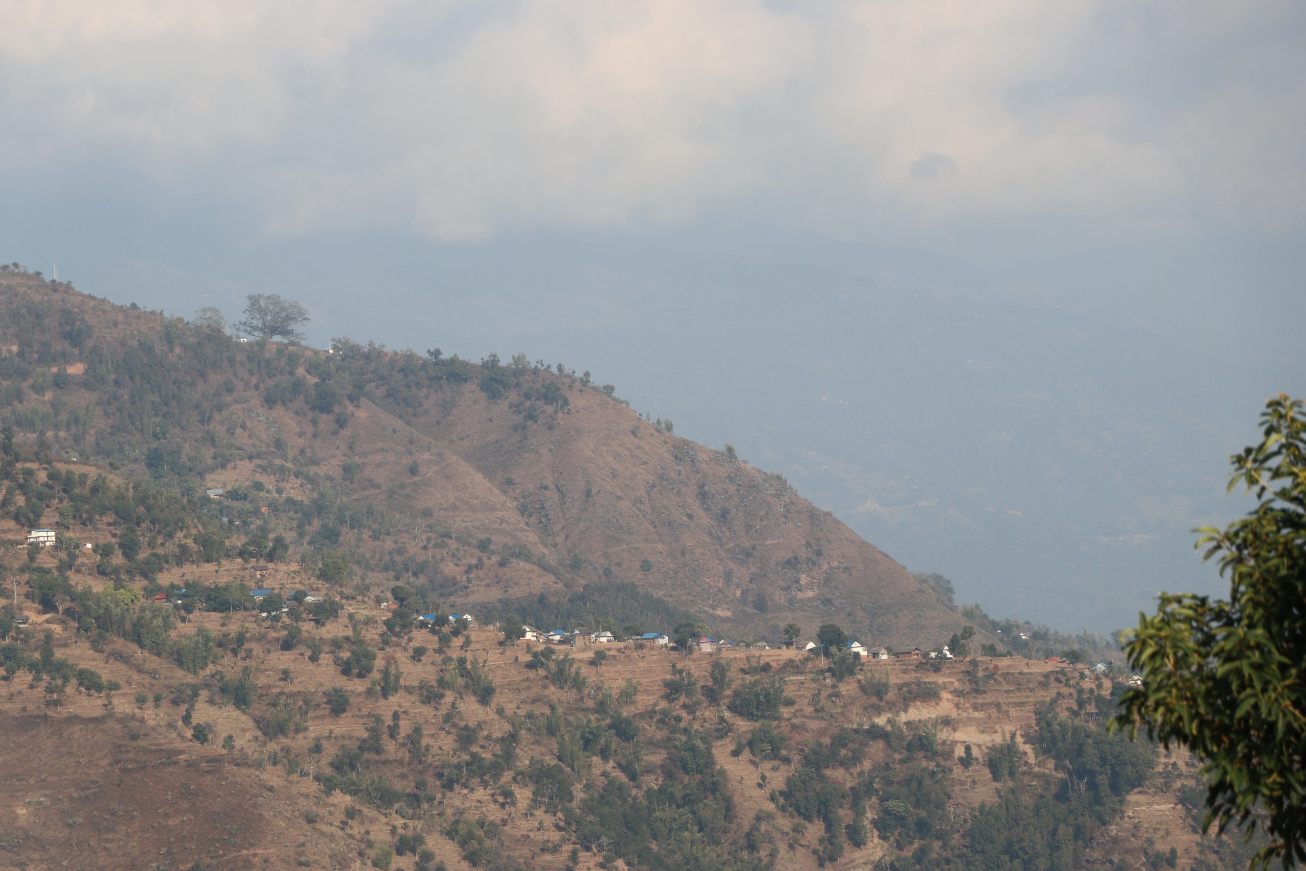 खानेपानी अभावले बसाइँ सर्ने बढे, चैनपुरका २५ सय घरधुरीलाई खानेपानी अभाव