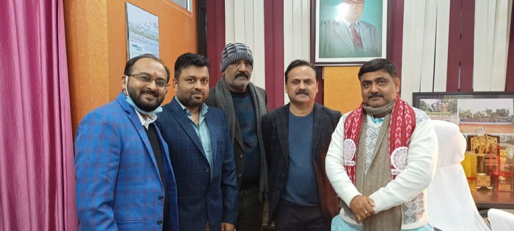 मोरङ व्यापार संघको टोलीले भारतीय मन्त्रीलाई भन्यो, ‘मिरगञ्ज पुल बनाइयोस्’