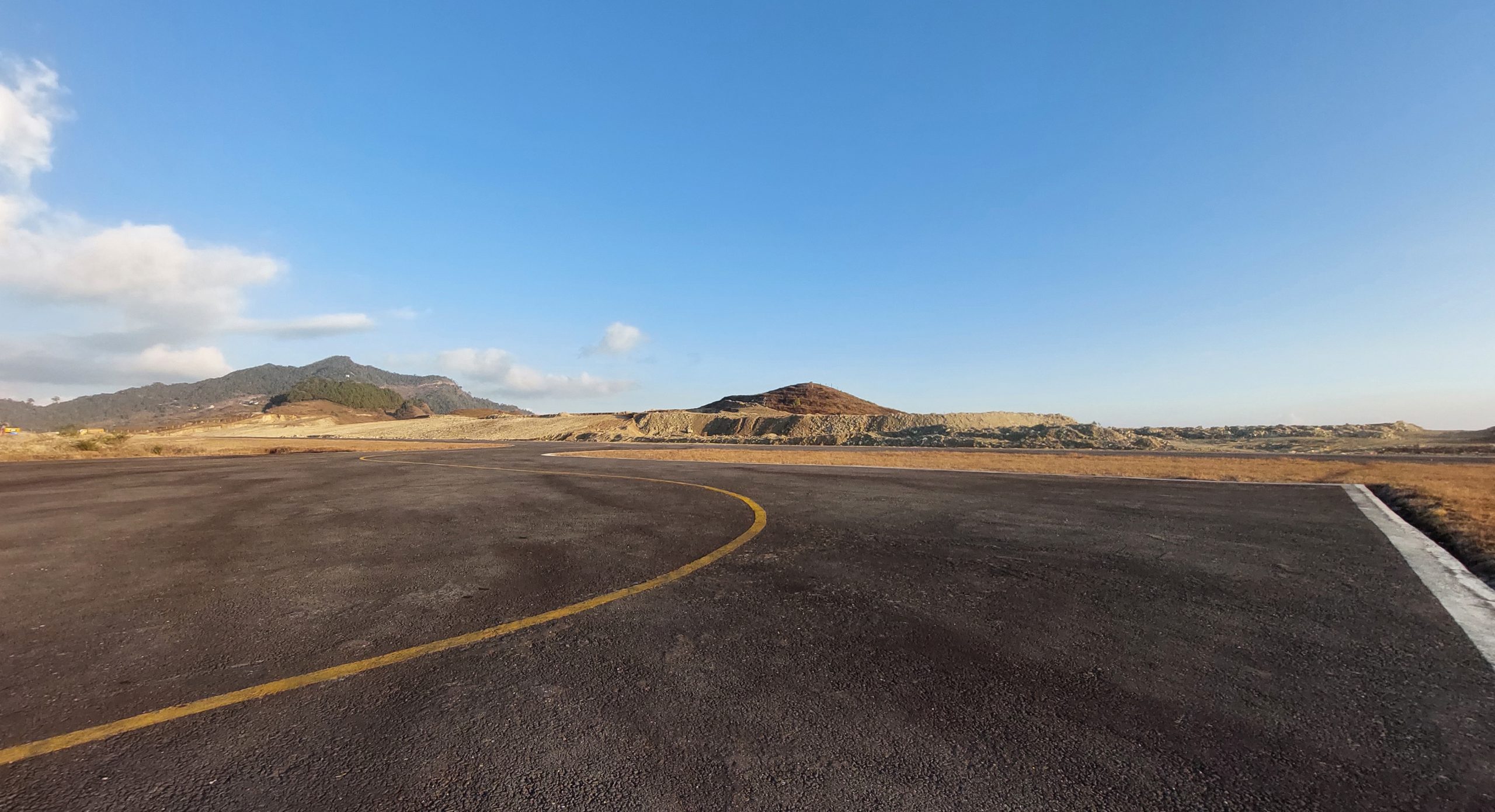 मौसममा सुधार आएसँगै सुकेटार विमानस्थल पुनः सञ्चालनमा