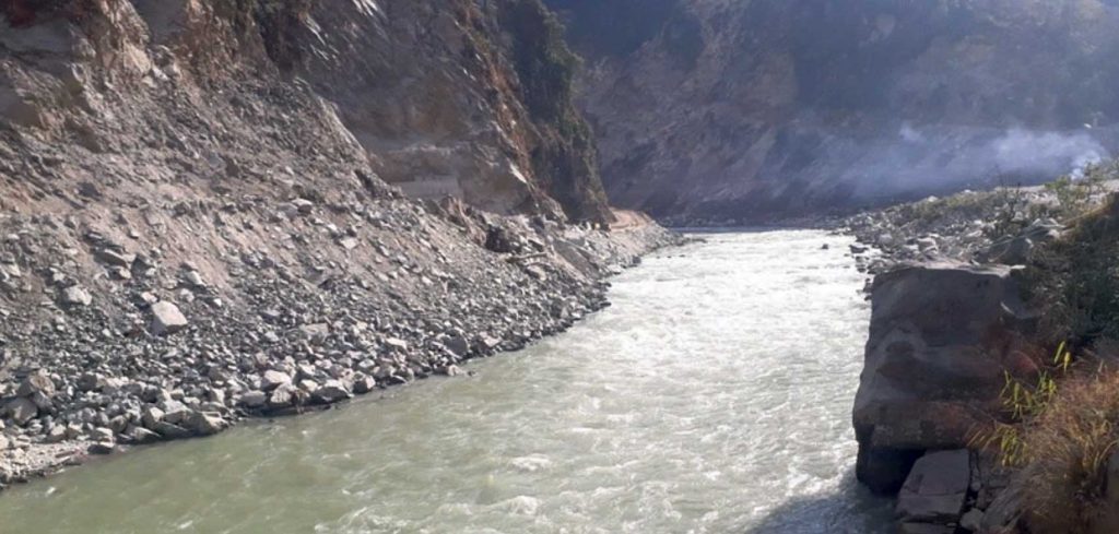 सहमति कार्यान्वयन नगर्दा निर्माणाधीन हाइड्रोपावरको काम सात दिनदेखि बन्द