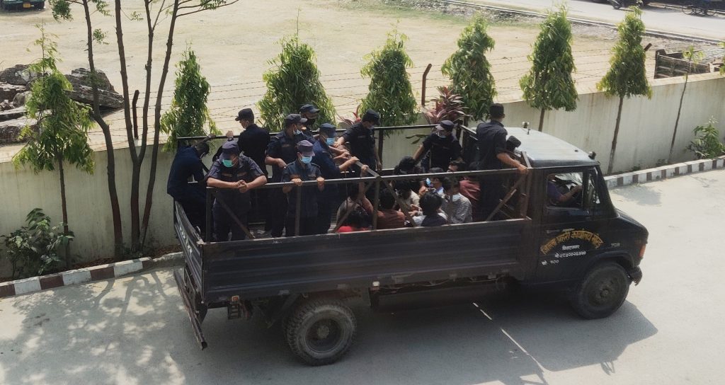 महिला प्रहरीको हत्या आरोपमा २० जना पक्राउ