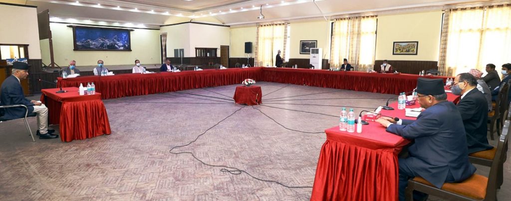 सत्तारूढ  गठबन्धनको बैठक बालुवाटारमा सुरु