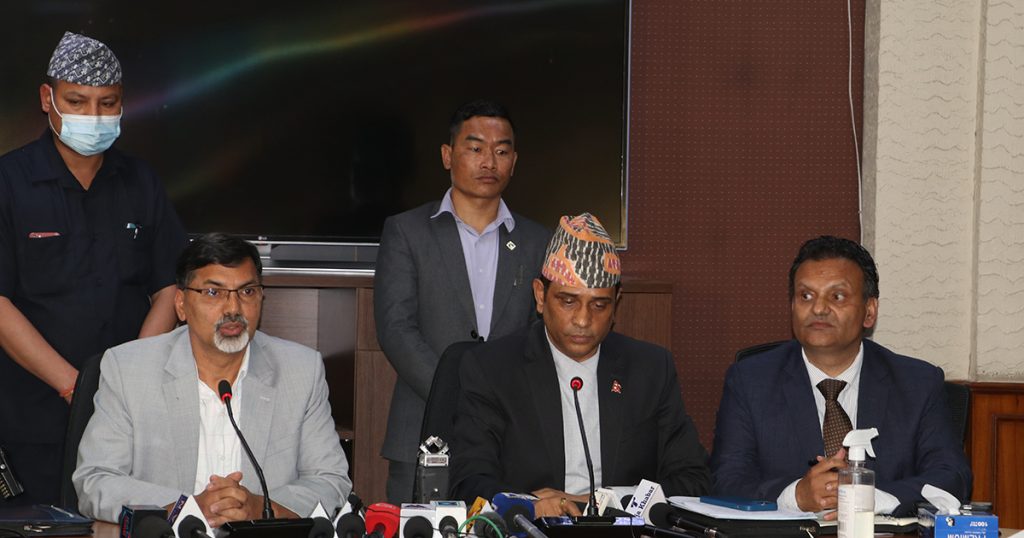 तथ्य : जोखिममा परेको छैन मुलुकको अर्थतन्त्र