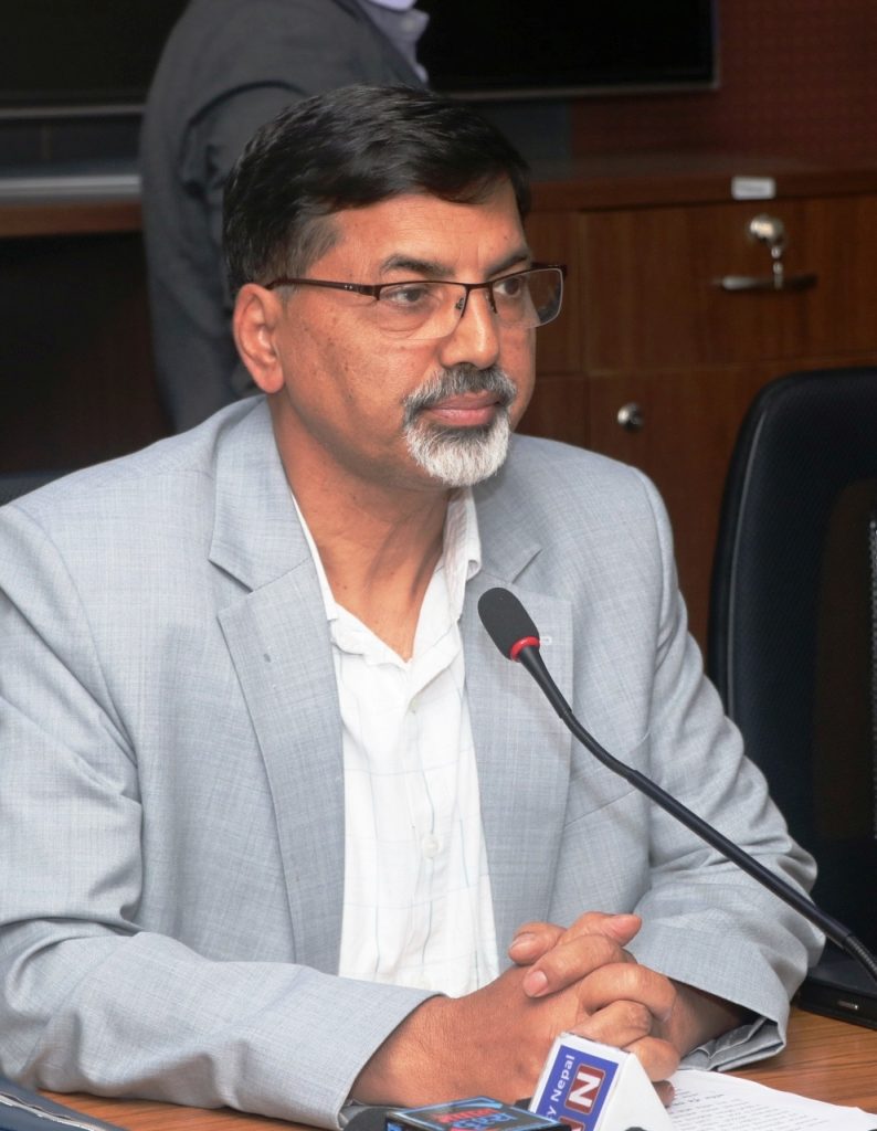 सरकारी कार्यालयहरूका कार्यक्रममा नेपाली बिस्कुट प्रयोग गर्न अर्थ मन्त्रीको आग्रह