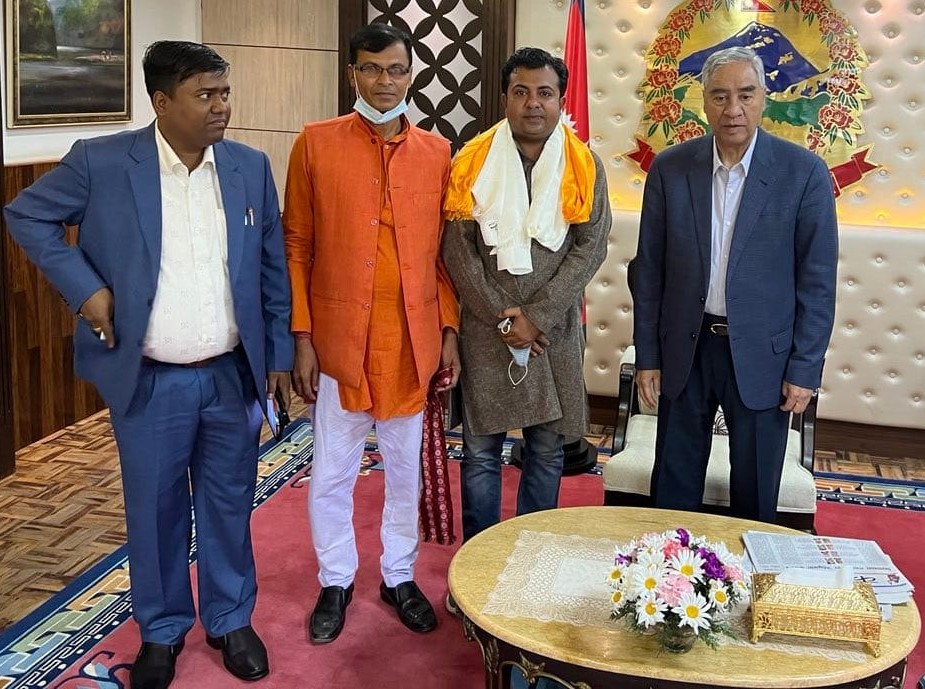महन्थ ठाकुरका विश्वासपात्र कृष्णा सिंह कांग्रेस प्रवेश