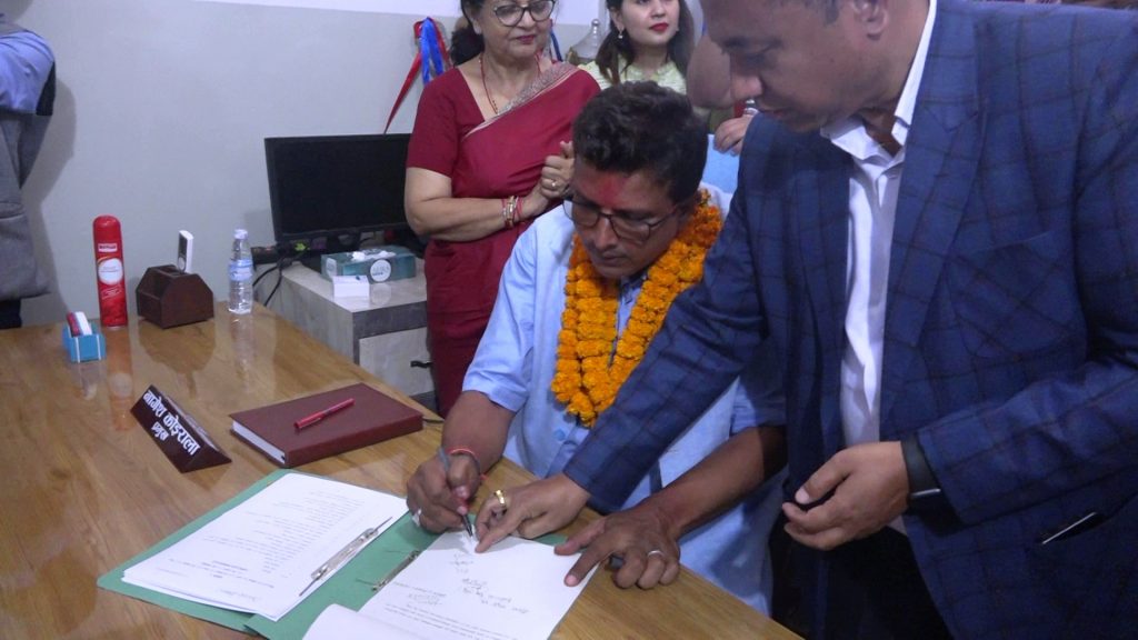 विराटनगर प्रमुख कोइरालाको पहिलो पहल : करको दर घटाउने