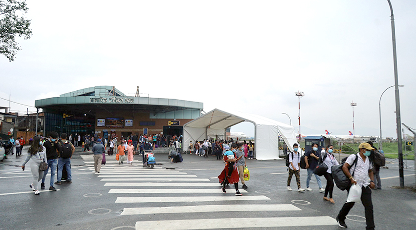 त्रिभुवन विमानस्थलमा बम रहेको हल्लापछि आन्तरिक उडान अबरुद्ध
