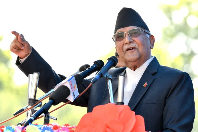 सबैले एमालेलाई मतदान गर्नुपर्छः ओली
