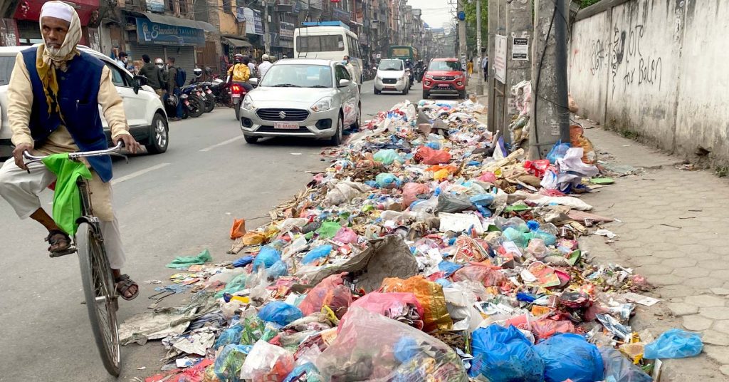 फोहोर व्यवस्थापनमा ध्यान देउ