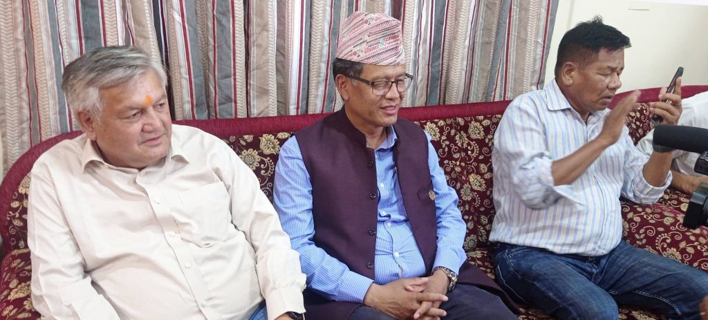 गठबन्धनले काँग्रेसलाई फाइदा भयोः गुरुङ