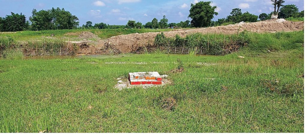 सन्थाल बस्ती निर्माण अलपत्र